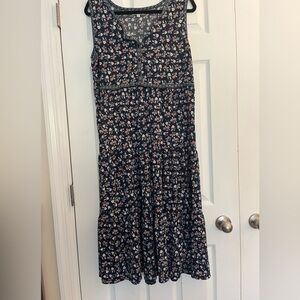 Max Studio Floral Midi Dress - Navy and White Size Medium